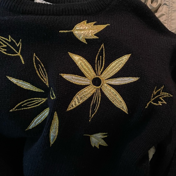 Vintage Black Knit Sweater with Gold Appliqué - Picture 5 of 6
